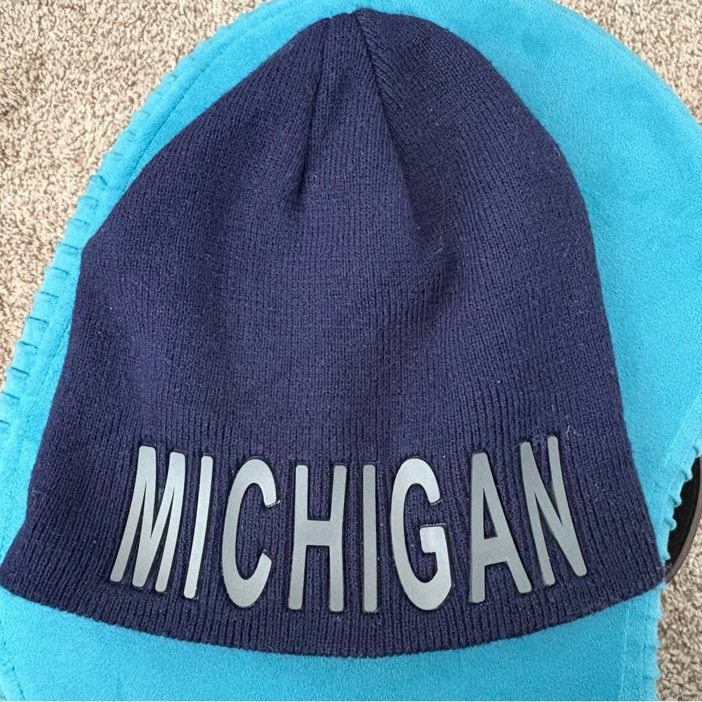 Robin Ruth Michigan Wolverines beanie. Winter, Midwest, warm, unisex, one size.